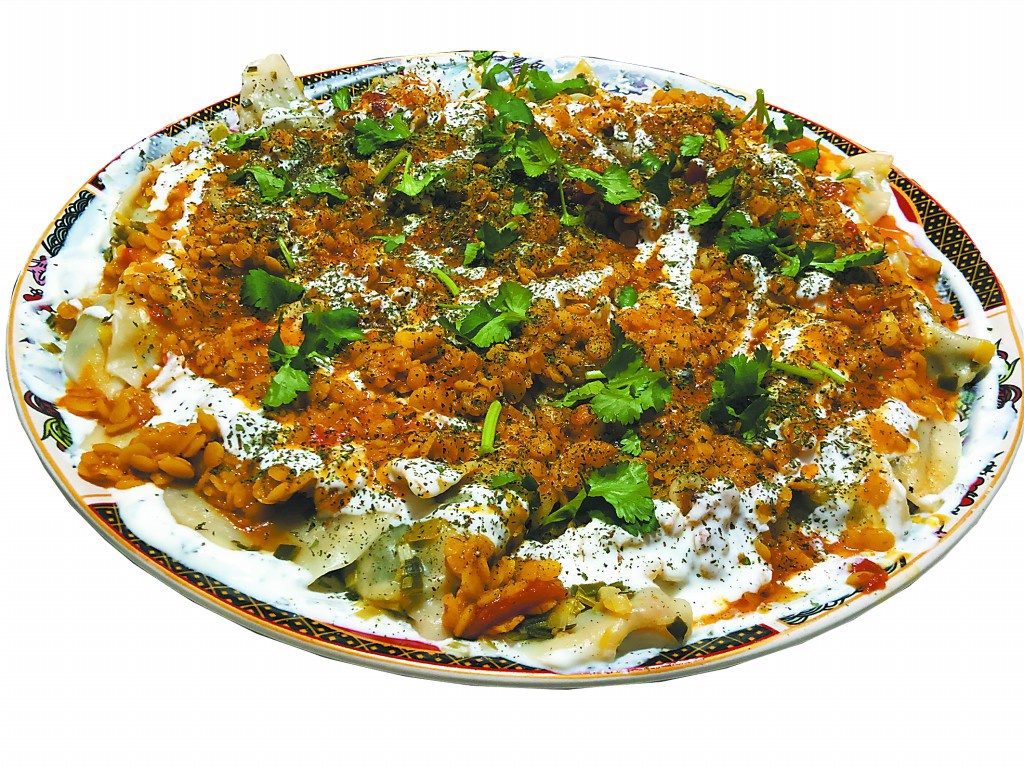 阿富汗人餐桌上的三个霸主