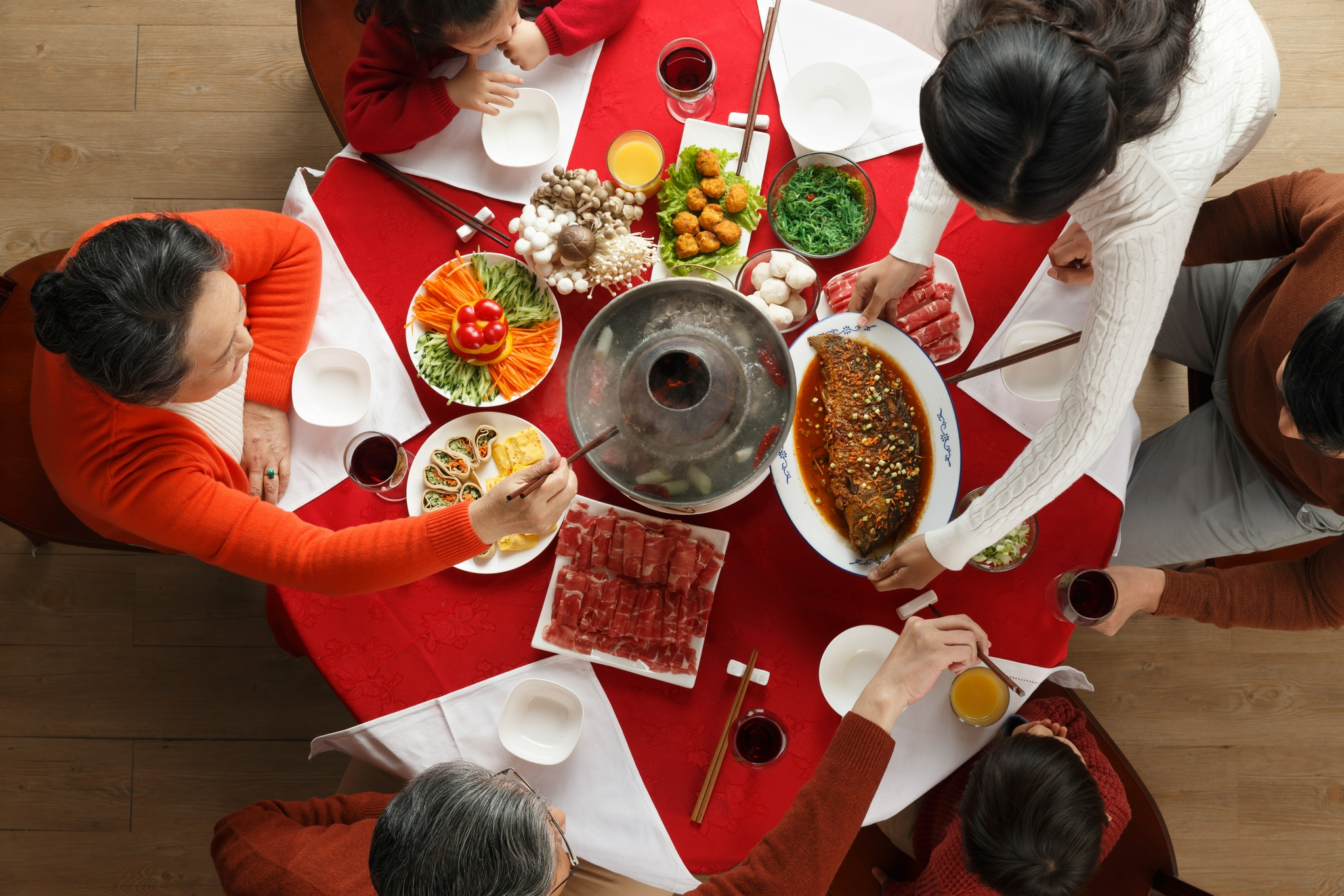 传统的餐桌文化其实很健康