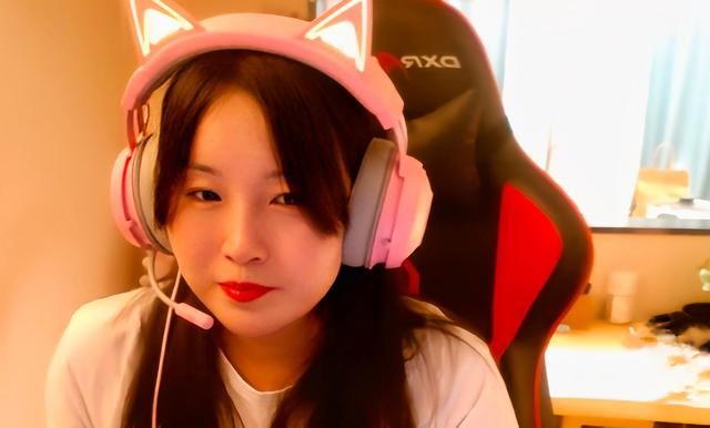 虽然ag菲菲没有明确说明,但是主教练的人选其实已经确定了,而且梦泪在