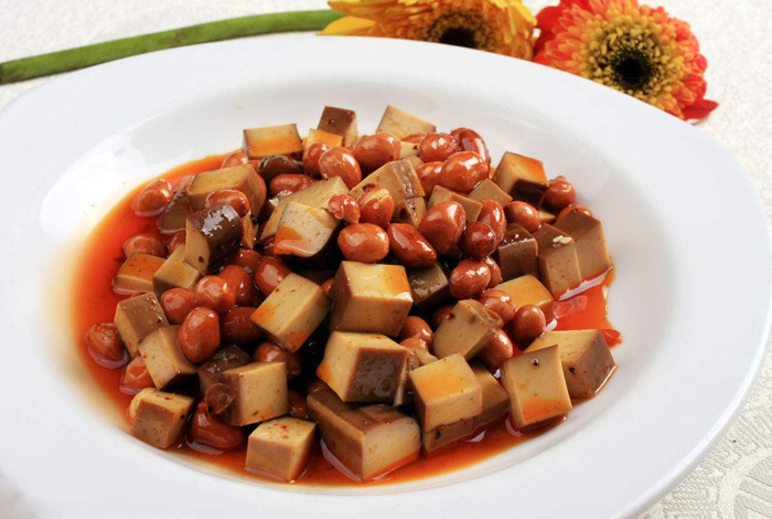 好吃的花生凉拌豆腐干