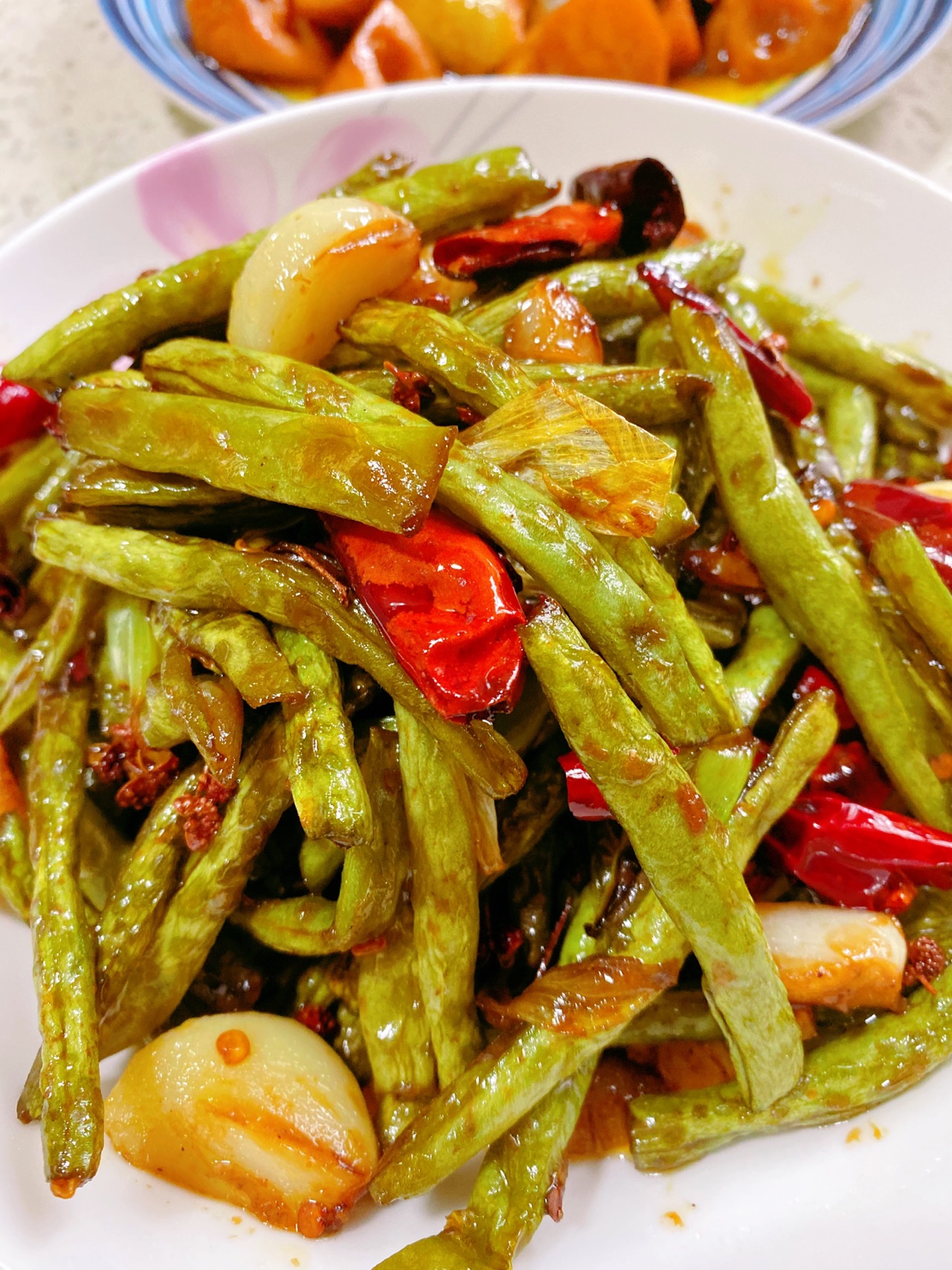 蜜汁豆角,香辣下饭,颜色翠绿