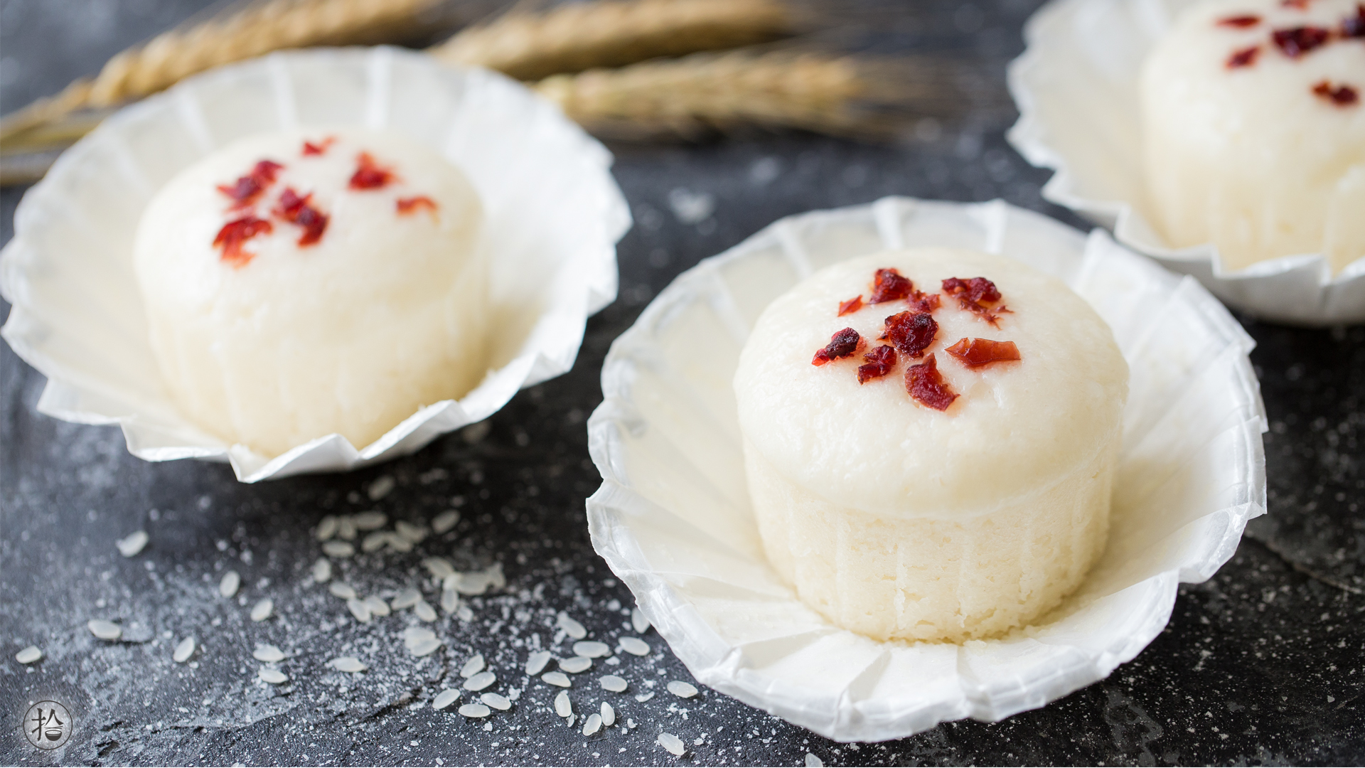 轻松上手的炼乳米糕无暇透亮软糯中散发着幽幽奶香