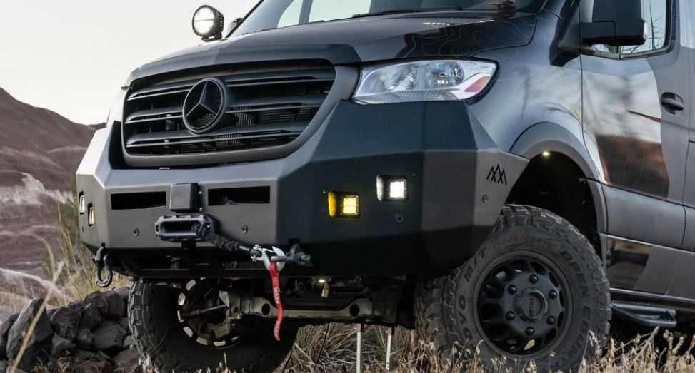 奔驰sprinter重度改装,打造野营神器