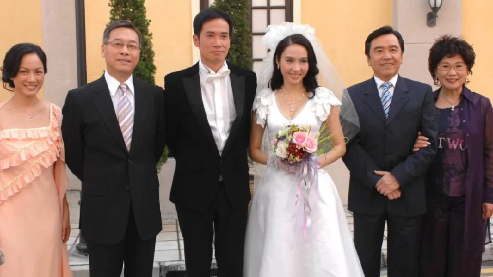 父子成仇,夫妻反目,他们把家族企业做大后,高危人生才真正开始