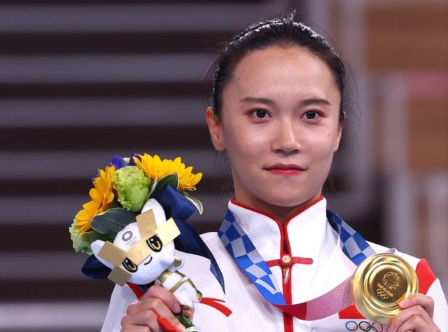 质量不行?奥运冠军发文:你们的奖牌也能扣掉皮吗?休闲区蓝鸢梦想 - Www.slyday.coM 质量不行?奥运冠军发文:你们的奖牌也能扣掉皮吗?休闲区蓝鸢梦想 - Www.slyday.coM