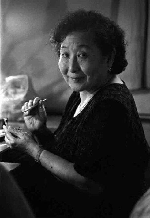 相信在有些老观众的心里,李婉芬扮演的那些艺术形象,一直还在脑海中