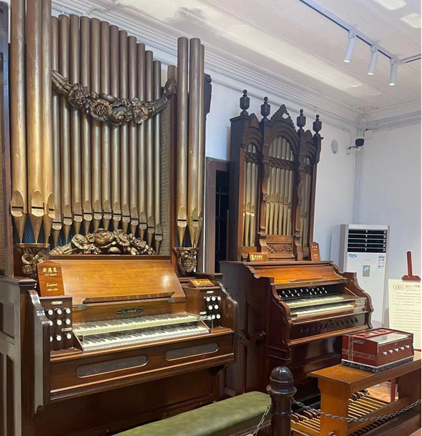 鼓浪屿风琴博物馆临时展馆开放58台古风琴住进新家了