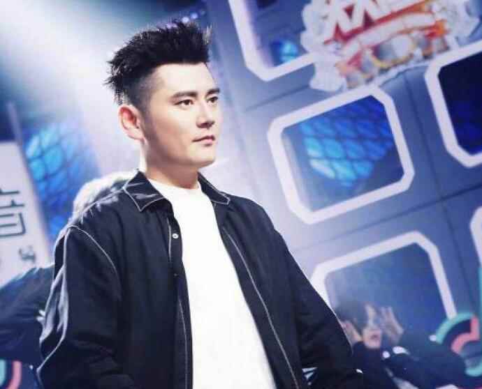 湖南卫视,知名男主持,强奸,当这些短语串联一起,这就是一件迅速在舆论