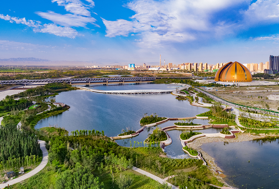 头屯河景观带何龙摄央广网发