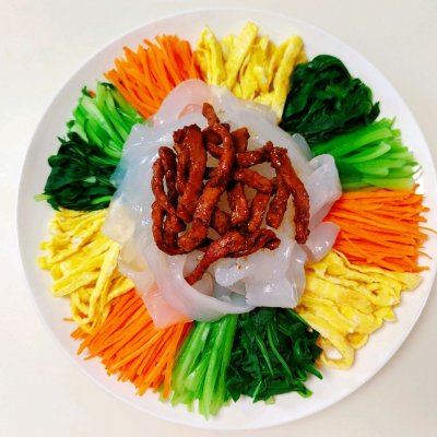 麻酱五彩大拉皮