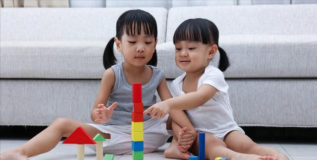 教育孩子要趁早,家长要给孩子立规矩,让孩子有自己的原则和底线休闲区蓝鸢梦想 - Www.slyday.coM