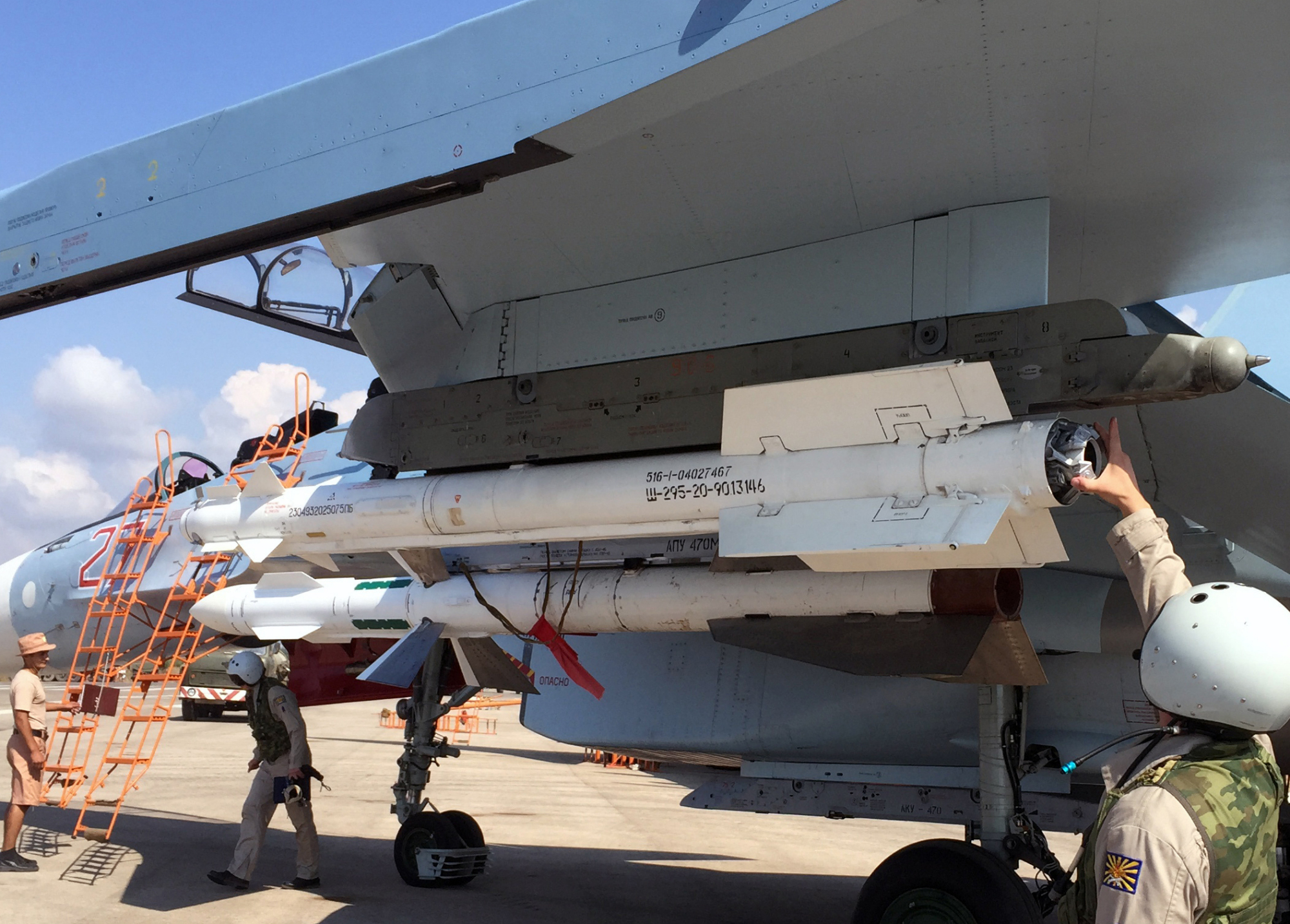 r-73导弹加头瞄,曾经全面领先西方产品,如今改型不少但已落后|空空