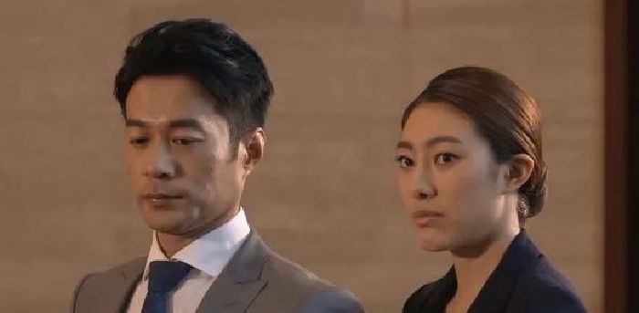 何以笙箫默初恋是很美好但应晖跟佟心樱为何却回不去了呢