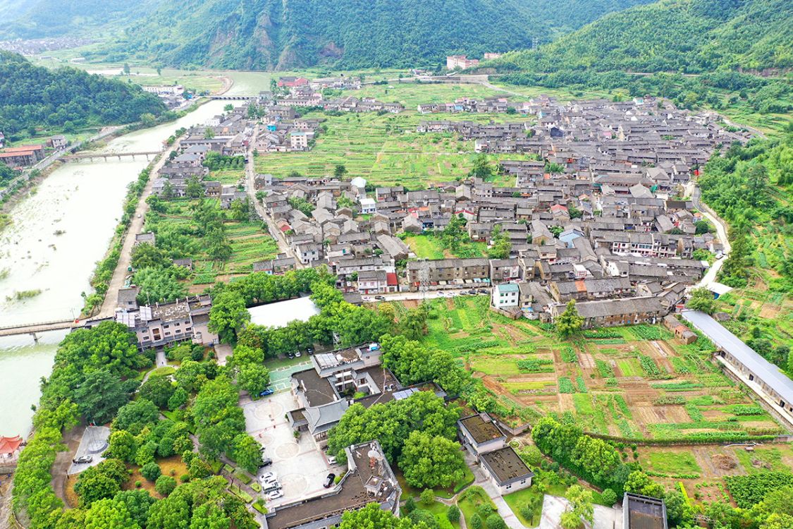 宁波市章水镇到底是章还是樟