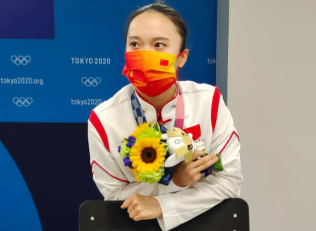 气愤！中国奥运冠军遭跨国网暴，日媒太护短，盲目捍卫日本制造休闲区蓝鸢梦想 - Www.slyday.coM