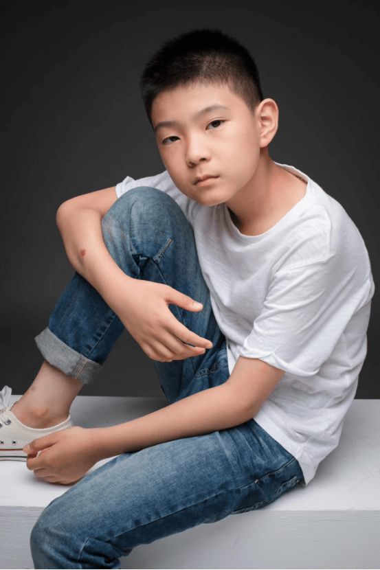 奔跑吧少年第二季年度最佳人气冠军11岁多才少年陆奕成