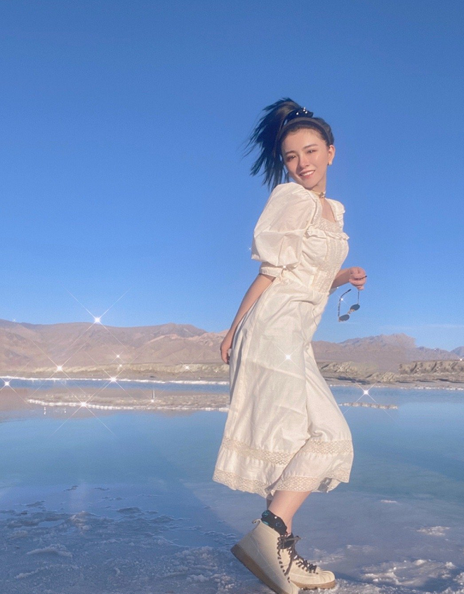 扫黑风暴中麦佳扮演者现实生活中感觉也挺有清高的仙气