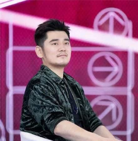 人民网评钱枫事件,当事人小艺回应没有说谎,上海长宁警方也回应休闲区蓝鸢梦想 - Www.slyday.coM