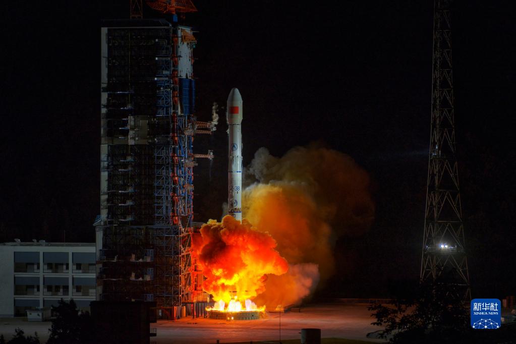 我国成功发射通信技术试验卫星七号【图】休闲区蓝鸢梦想 - Www.slyday.coM