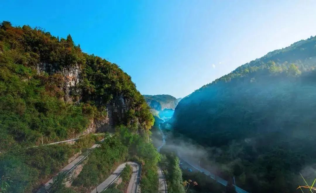 集奇,秀,美,幽于一身便是融水,洞为一体那么,龙山县乌龙山峡谷出土万