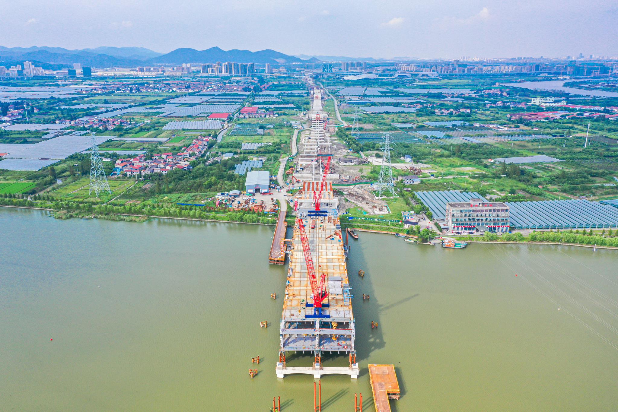 宁波大桥跨南北城市添通途