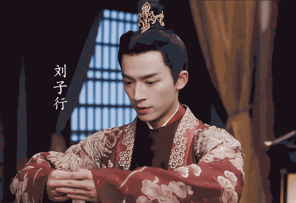 王星越演好一个有灵魂的傀儡