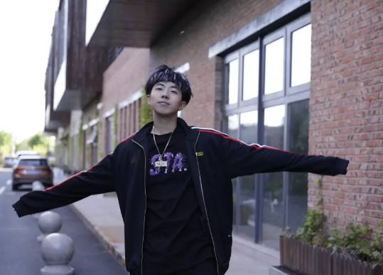 辛巴:做自己的音乐,剩下的留给别人评判