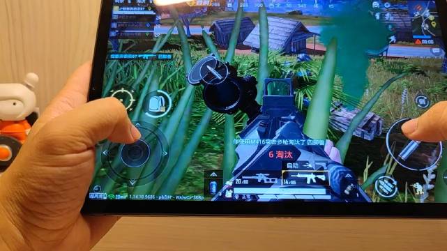 小米平板5pro打和平精英,侧边镜开枪射击,一样轻松秒强敌!