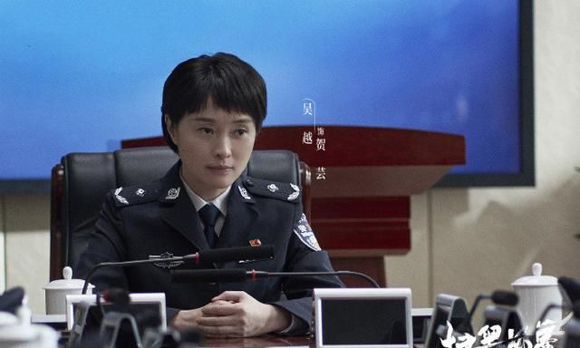 扫黑风暴中演员的亲友团刘之冰一家都是演员宁理老婆是外国人