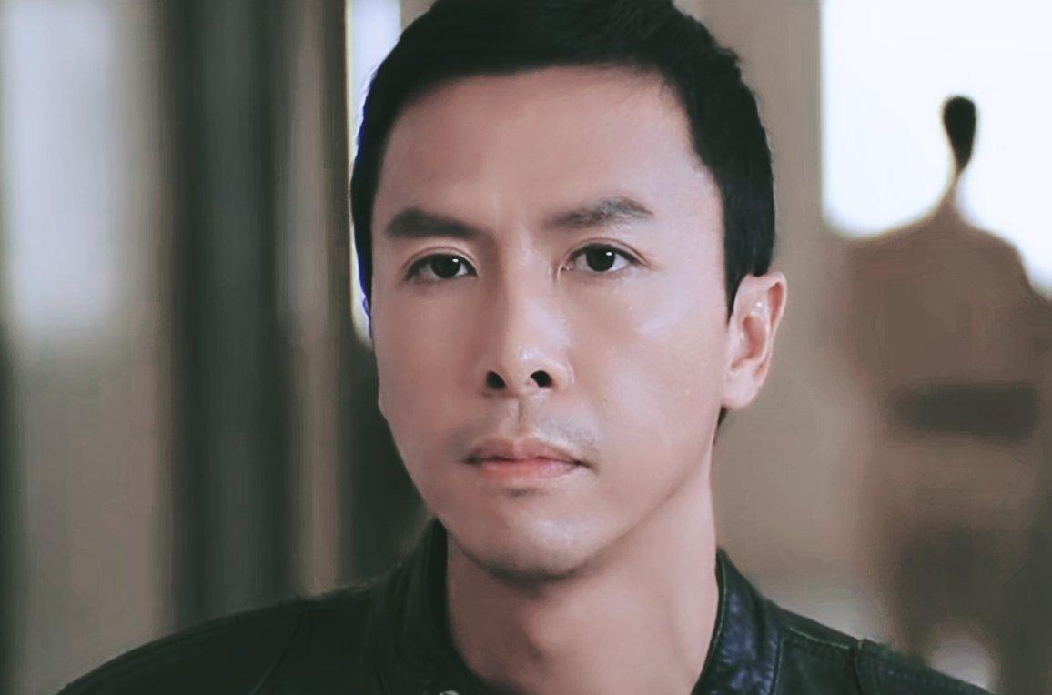 功夫巨星甄子丹他的3段情史比怒火重案更精彩