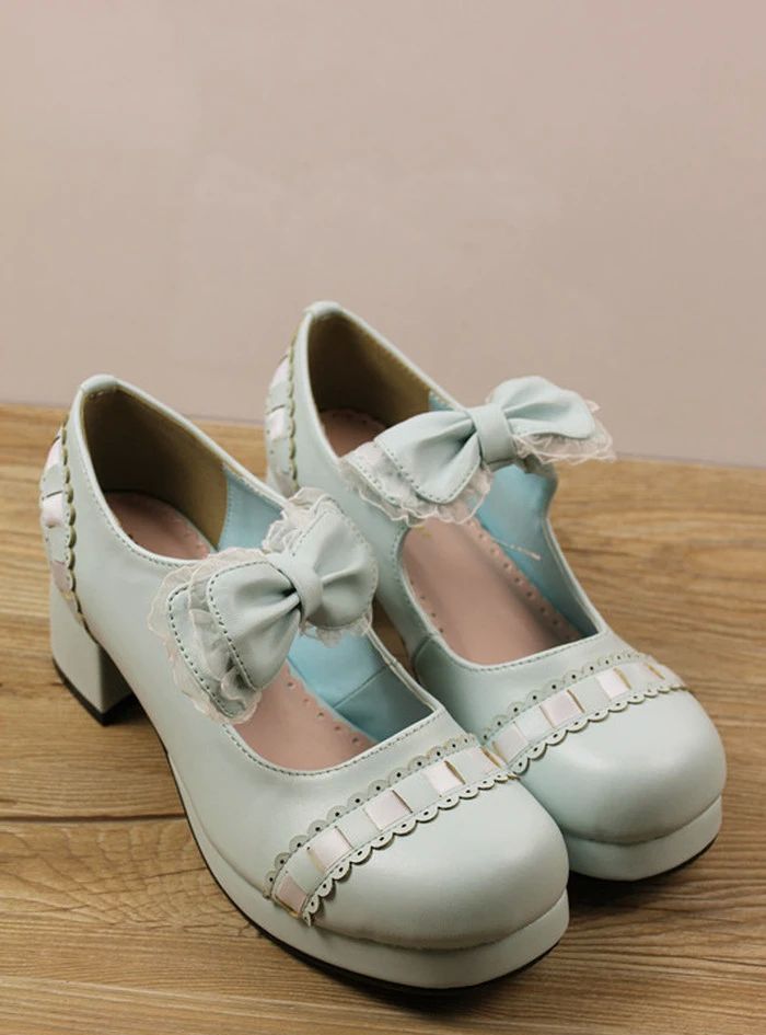 心理测试:搭配白色公主裙你会选择哪一双鞋?测你是否会成白富美