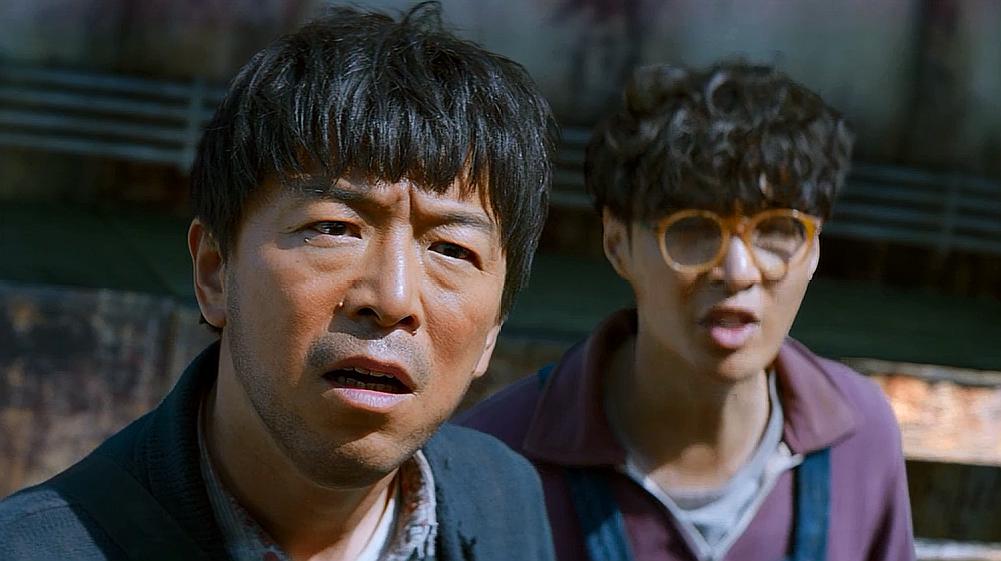 张艺兴和孙红雷则是电视剧上的合作:2016年5月31日播出的电视剧