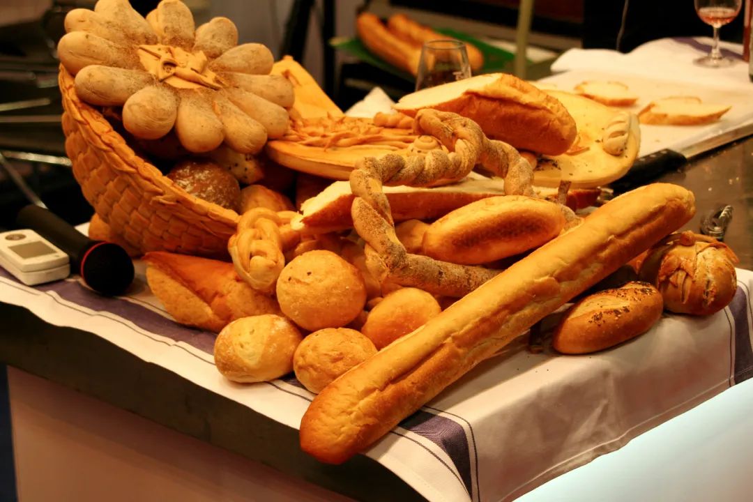 2021年烘焙食品零售额有望达近3000亿,同质化难题如何破解?