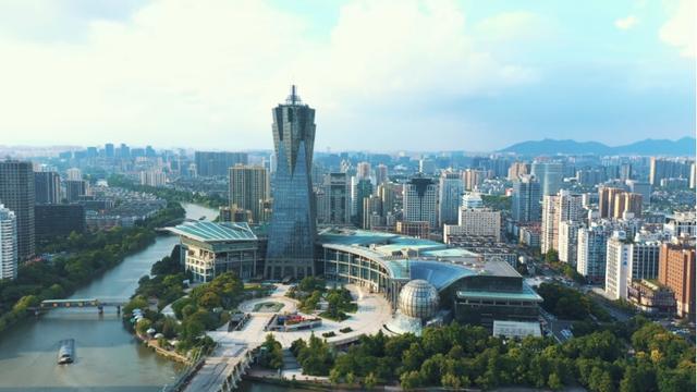 中国gdp行业_报告预测:2025年中国服务业增加值占GDP比重将升至60%