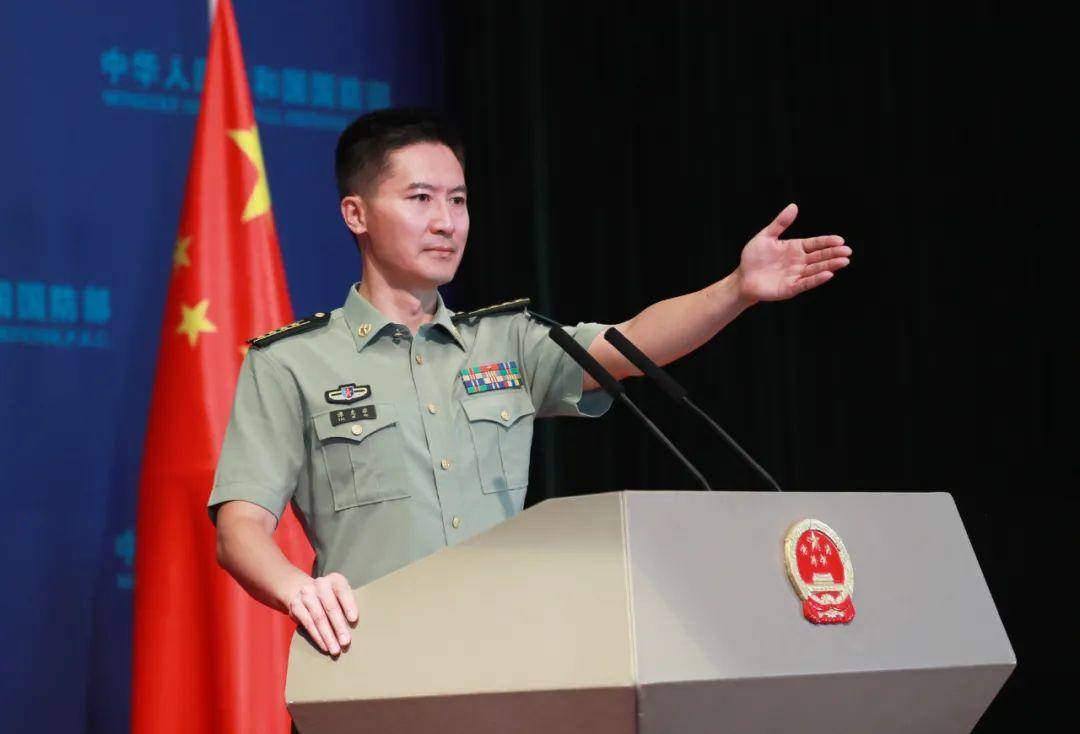 例行记者会,国防部新闻局副局长,国防部新闻发言人谭克非大校答记者问