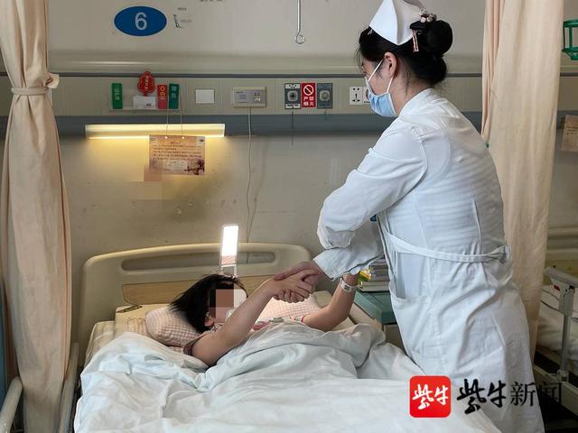 5岁女孩练习舞蹈下腰致瘫痪！专家：小心极端动作造成不可逆的运动损伤休闲区蓝鸢梦想 - Www.slyday.coM