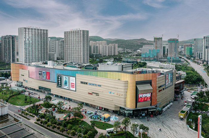 (吾悦广场实拍图)