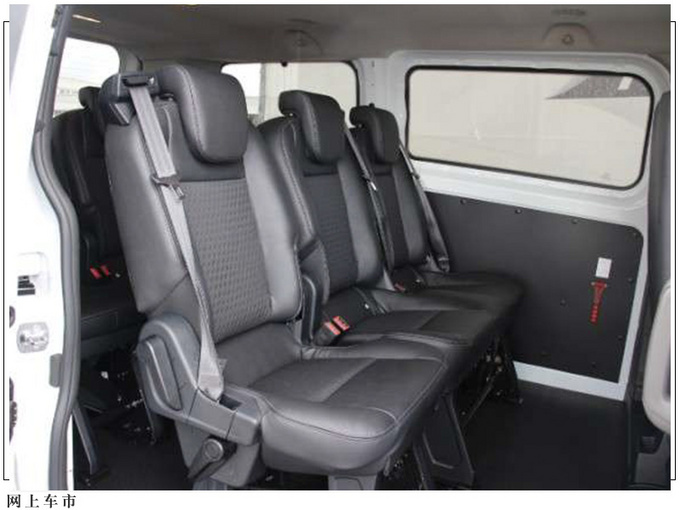 三排八座布局换搭多边形进气格栅福特新款全顺实拍曝光