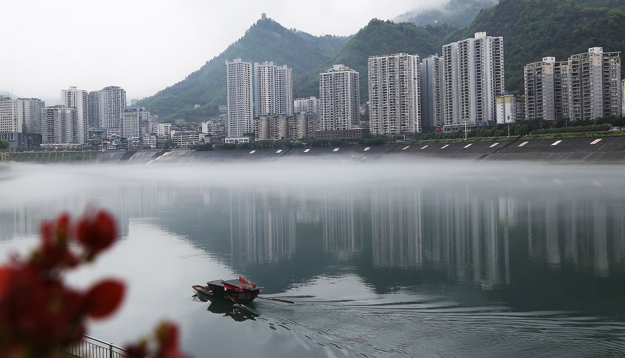 彭水一年四季美如画两江四岸起风景