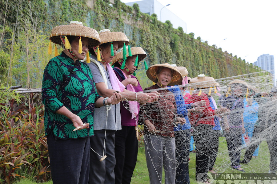 南宁市邕宁区:织渔网唱疍歌 传承疍家民俗文化