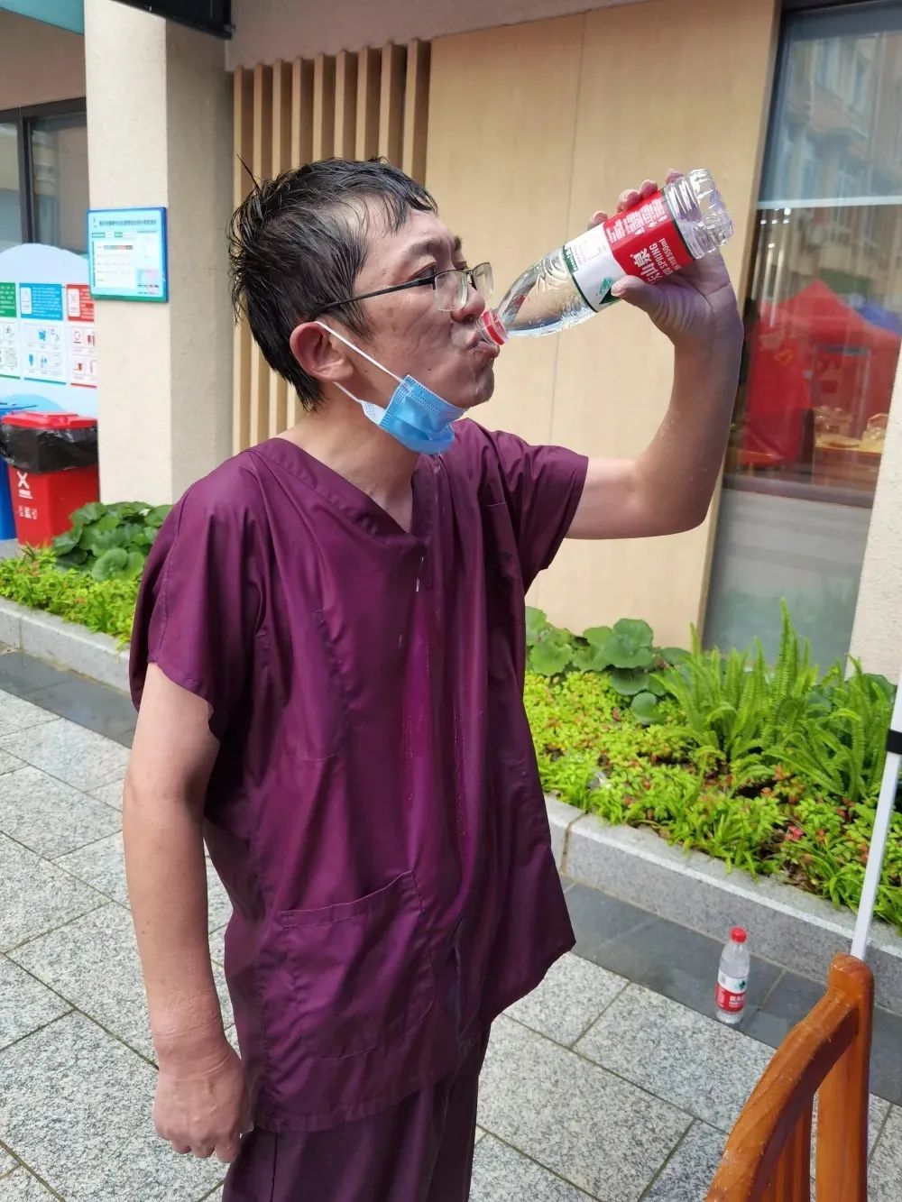 北仑梅山港区解封！与疫情暗战的日夜，他们这样度过休闲区蓝鸢梦想 - Www.slyday.coM