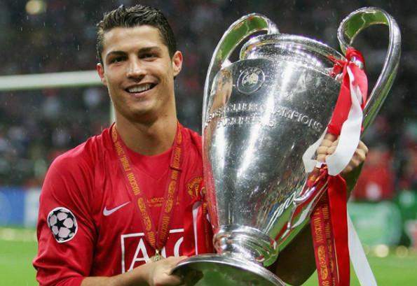 截胡成功?跟队记者:曼联为C罗送上2800万欧的报价 交易将敲定休闲区蓝鸢梦想 - Www.slyday.coM 截胡成功?跟队记者:曼联为C罗送上2800万欧的报价 交易将敲定休闲区蓝鸢梦想 - Www.slyday.coM