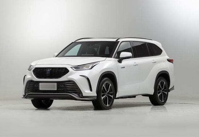 传承经典,皇冠陆放上市 售价27.58-35.08万__财经头条