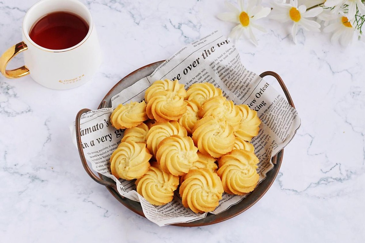 在家制作淡奶油曲奇,颜值高还好吃