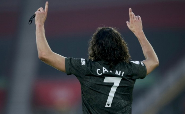 倒计时!C罗2800万欧回归曼联,卡瓦尼或让7号,爵爷亲自迎接休闲区蓝鸢梦想 - Www.slyday.coM 倒计时!C罗2800万欧回归曼联,卡瓦尼或让7号,爵爷亲自迎接休闲区蓝鸢梦想 - Www.slyday.coM