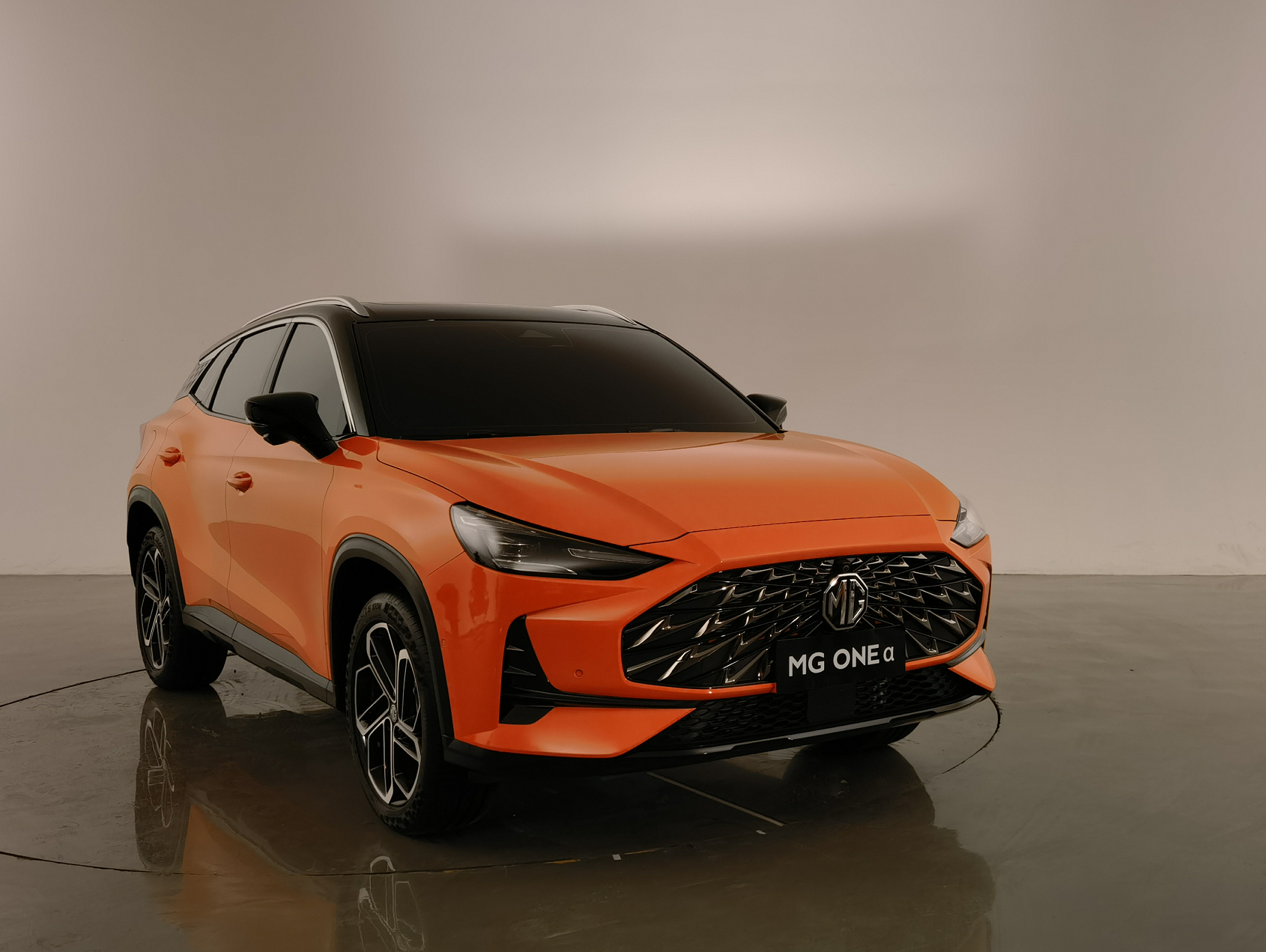 名爵mg one实车图公布,登陆成都车展,可能还是1.5t发动机-新浪汽车