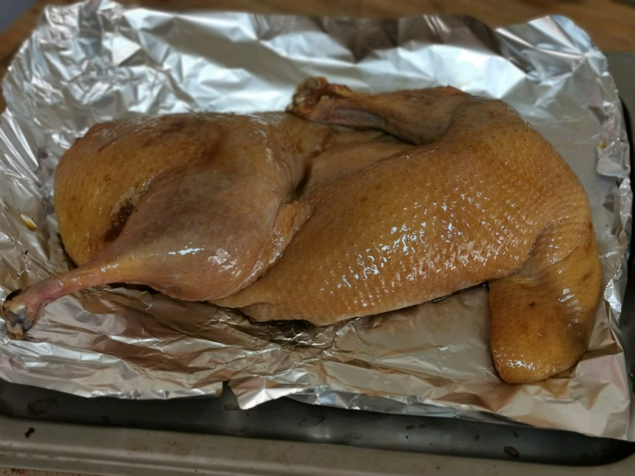 只要一只烤箱细嫩香醇的自制烤鸭就可以端上家里的餐桌