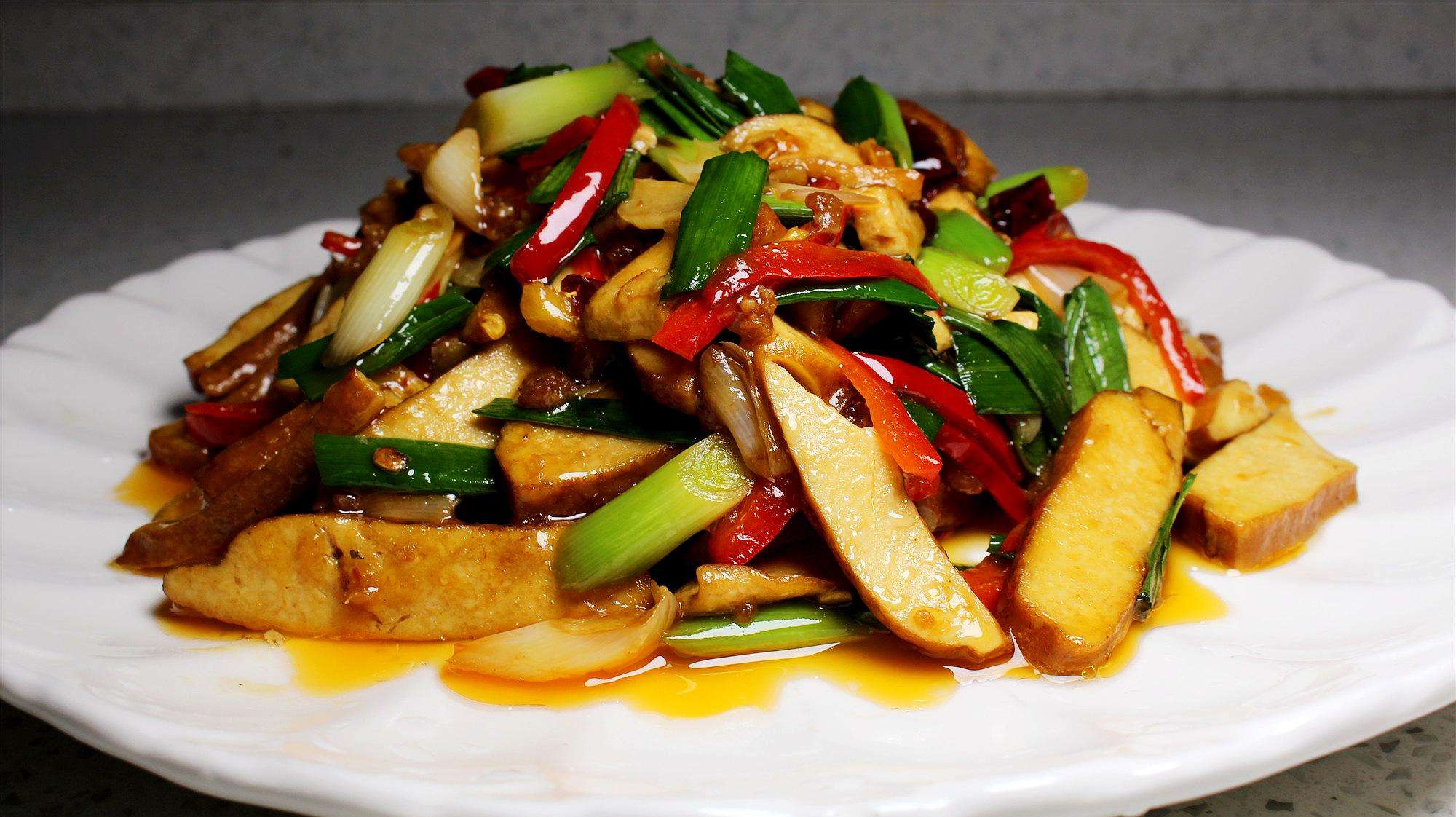 好吃的芹菜肉丝炒香干