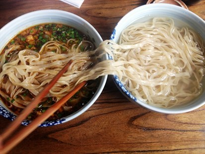 陕西户县摆汤面,你吃过吗?