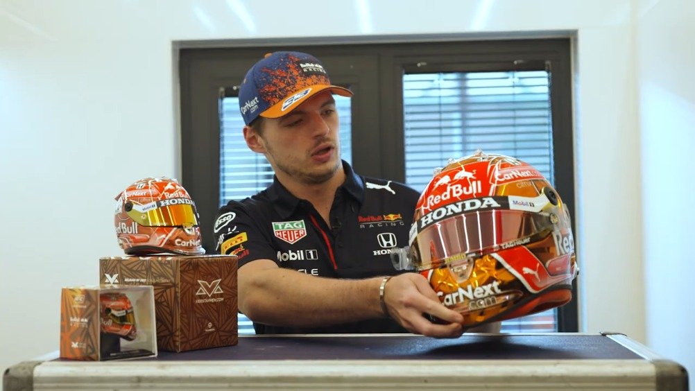 维斯塔潘发布 特别版头盔设计